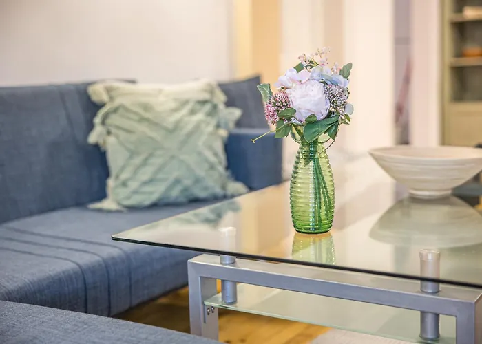 2bd In Heart Of Top Location 普罗夫迪夫