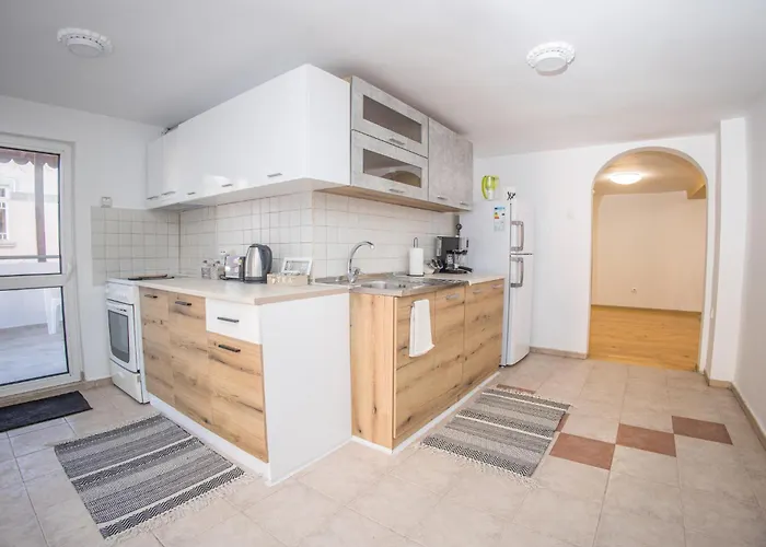 公寓 2bd In Heart Of Top Location